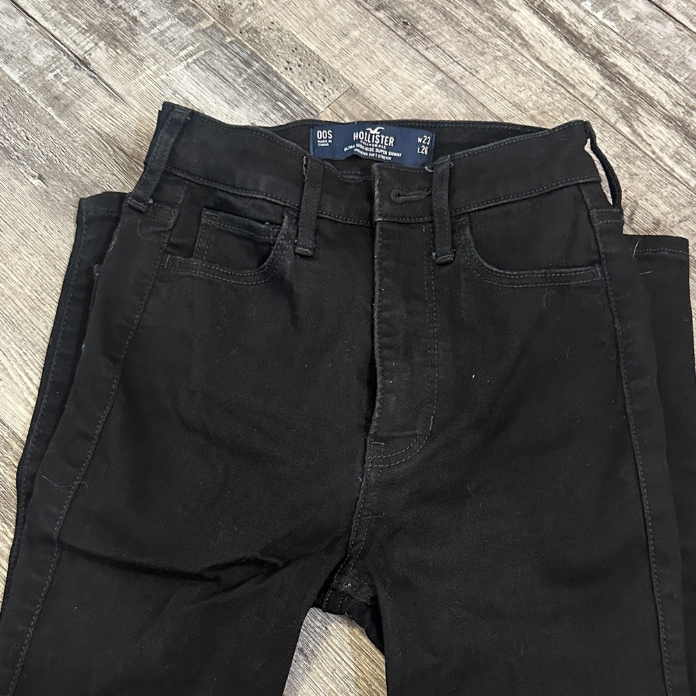 Hollister Women’s Dark Skinny Jeans